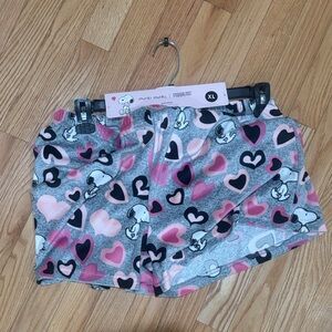 munki munki Gray & Pink Snoopy Heart Lounge Shorts